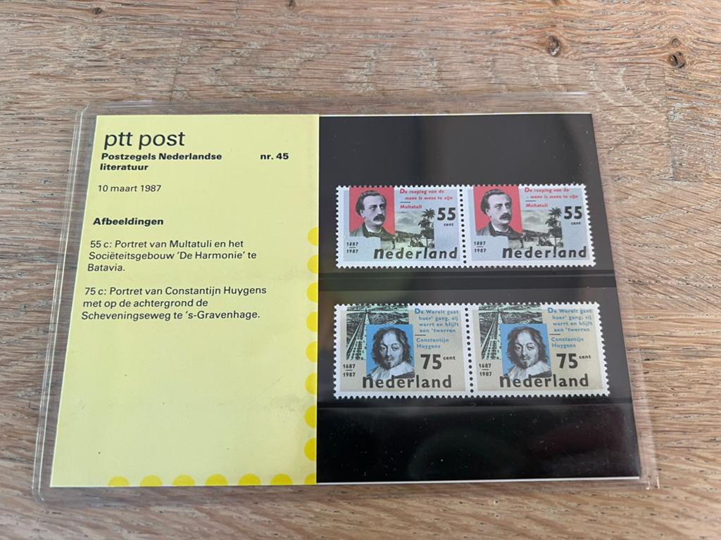 PTT Postzegelmapje 1987 Nederlandse Literatuur, Ophalen of Verzenden, Na 1940, Postfris