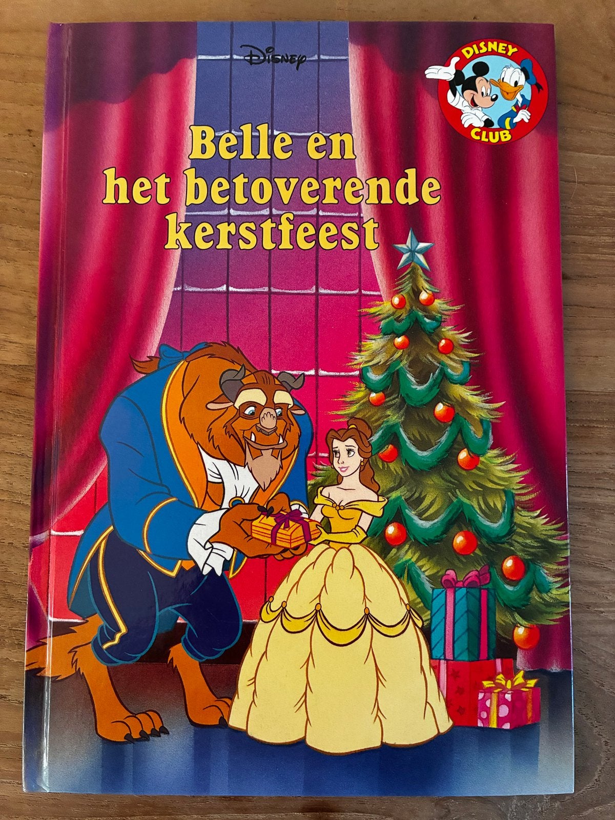 Disney Belle en het betoverende kerstfeest - Disney Club, Ophalen of Verzenden, Gelezen, Sprookjes