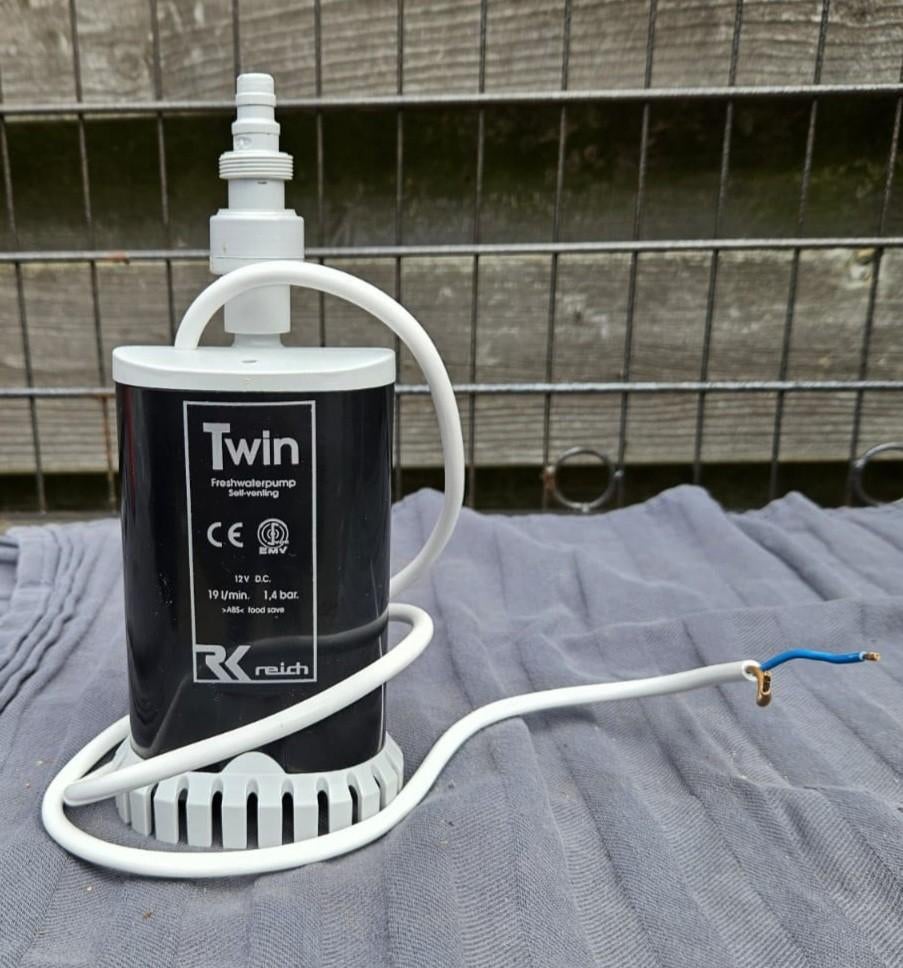 REICH TWIN dompelpomp caravan/camper, Ophalen, Nieuw