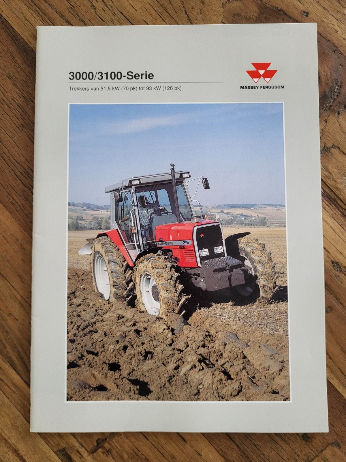 tractor folder Massey Ferguson 3000/3100 serie, Boeken, Ophalen of Verzenden, Zo goed als nieuw