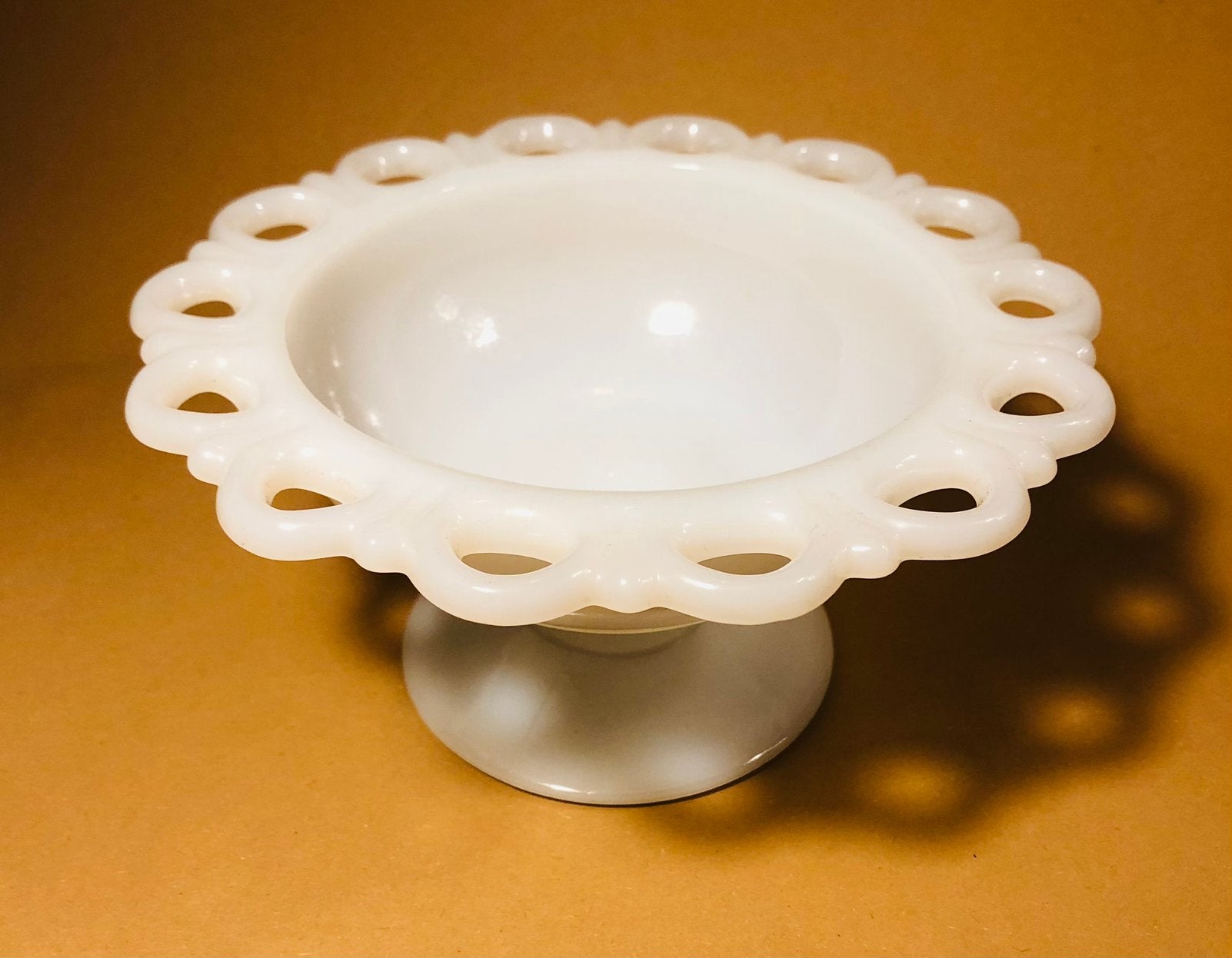 Antiek schaaltje, Anchor Hocking, opaline glas, melkglas, Huis en Inrichting, Ophalen of Verzenden