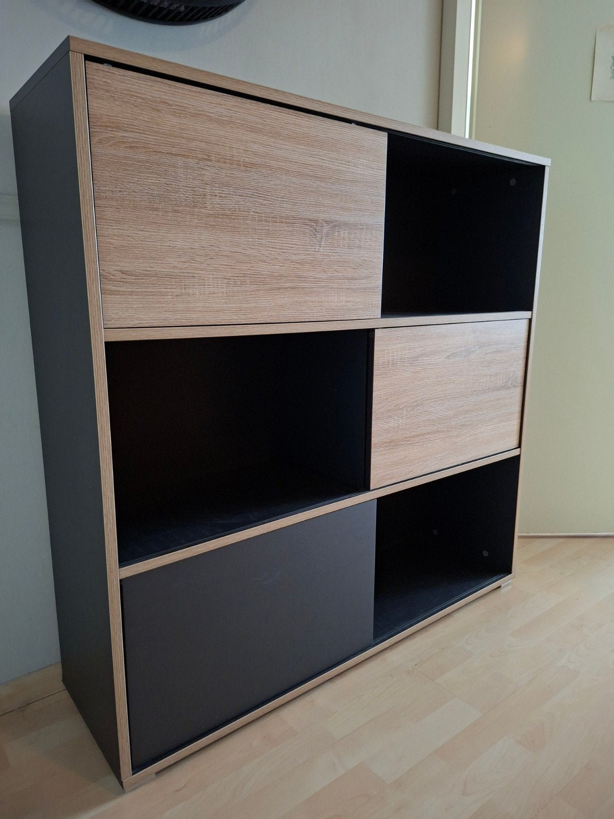 Stoere kast, Ophalen, 25 tot 50 cm, 200 cm of meer
