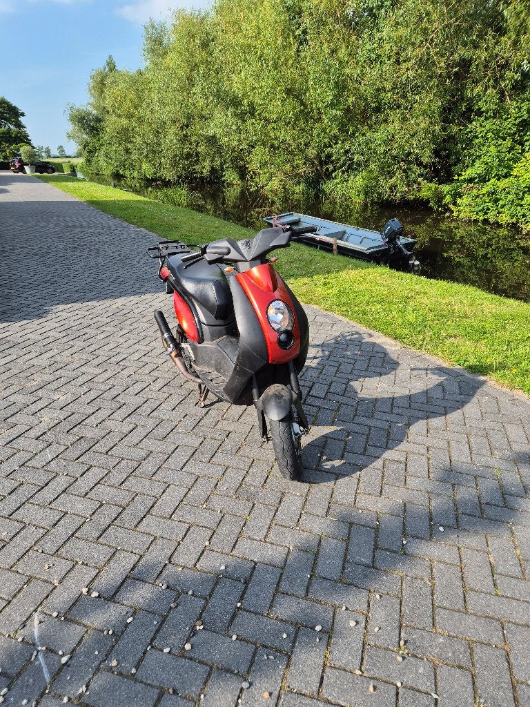 Peugeot Ludix 70cc, Fietsen en Brommers, Scooters | Peugeot, Ophalen, Tweetakt, Gebruikt, Maximaal 45 km/u
