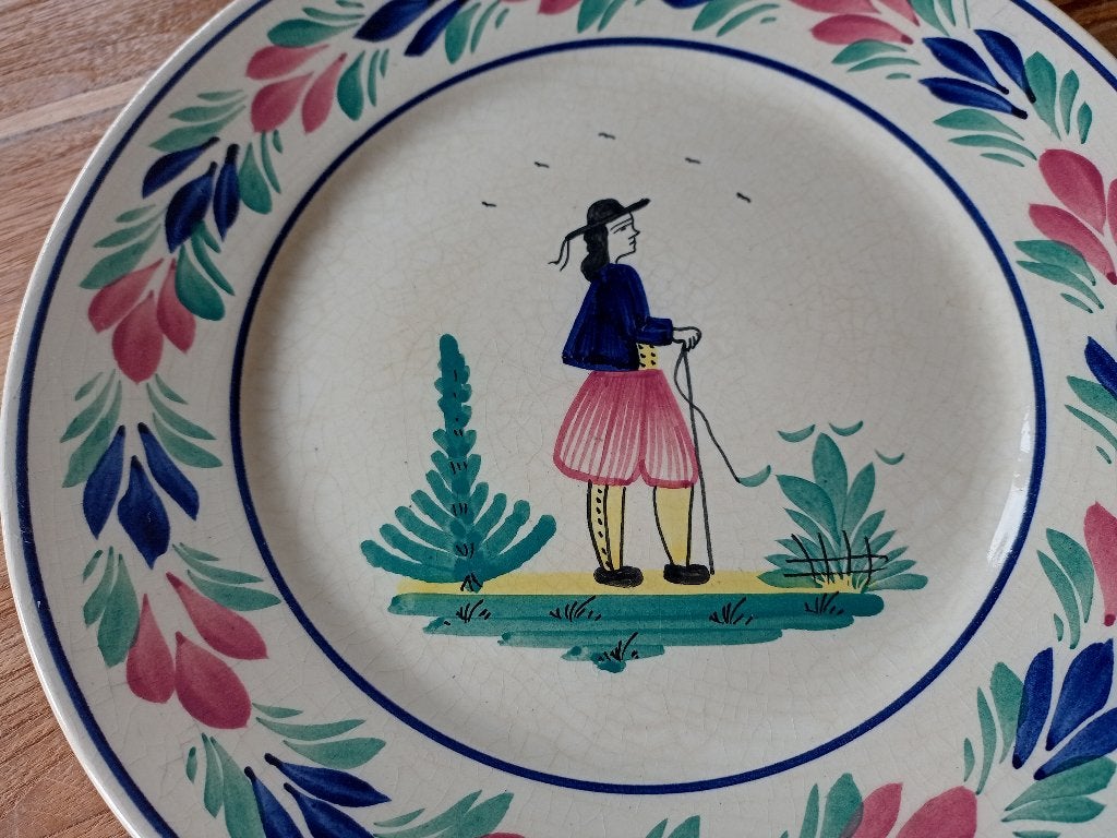 Vintage Henriot Quimper Frankrijk diner bord, Ophalen of Verzenden