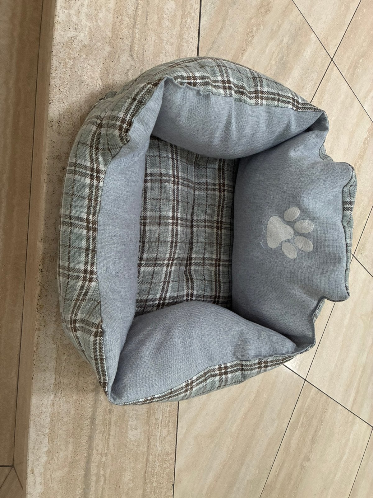 Mooi degelijk kattenmandje, Dieren en Toebehoren, Ophalen, Zo goed als nieuw