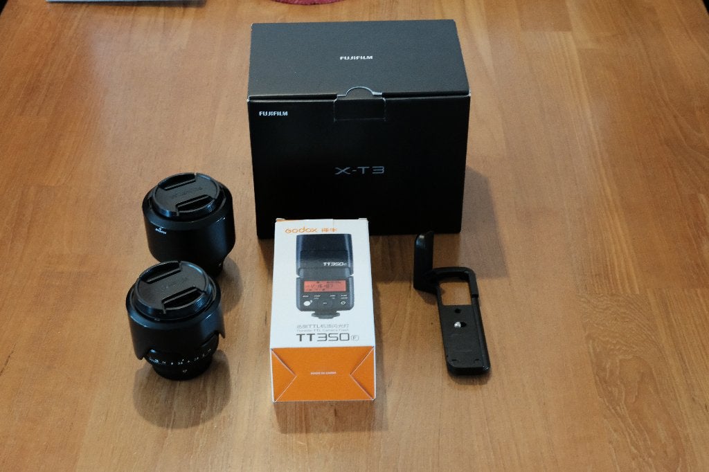 Fujifilm set.  X-t3, xf23mm f/1.4R, 56mm f/1.2, incl flitser, Ophalen, 26 Megapixel, Zo goed als nieuw, Fuji