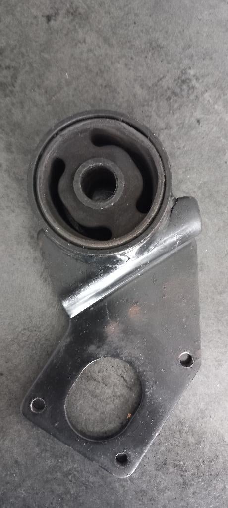 Piaggo zipp subframe ophang rubber(silent block), Ophalen of Verzenden, Zo goed als nieuw, Overige typen, Piaggio