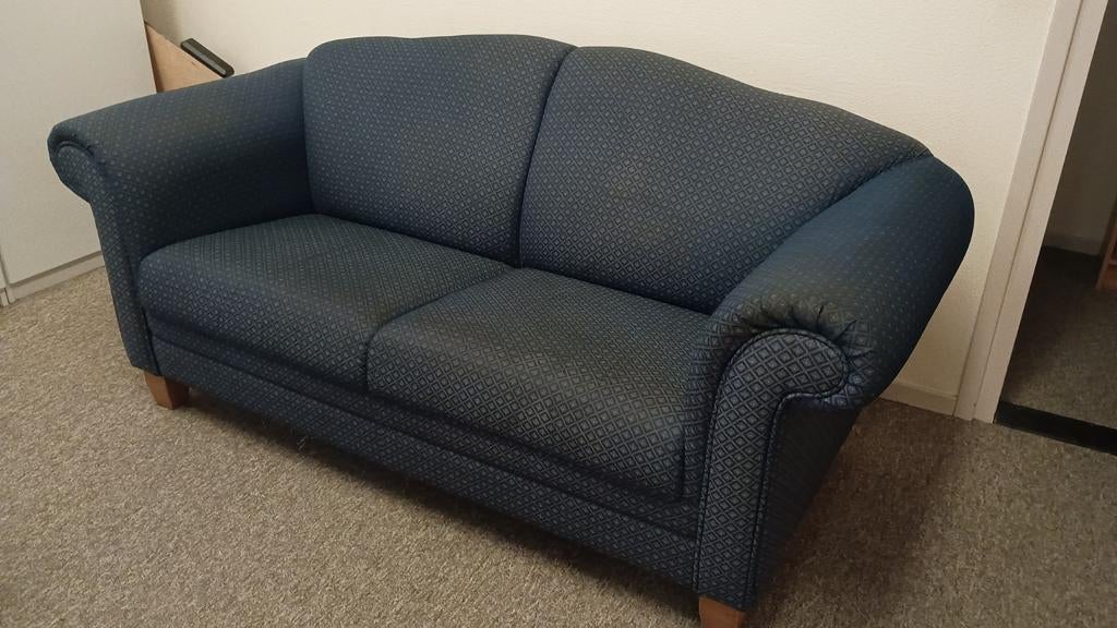 Comfortabele tweezitsbank in blauw met patroon, Ophalen, Gebruikt, 150 tot 200 cm, Tweepersoons
