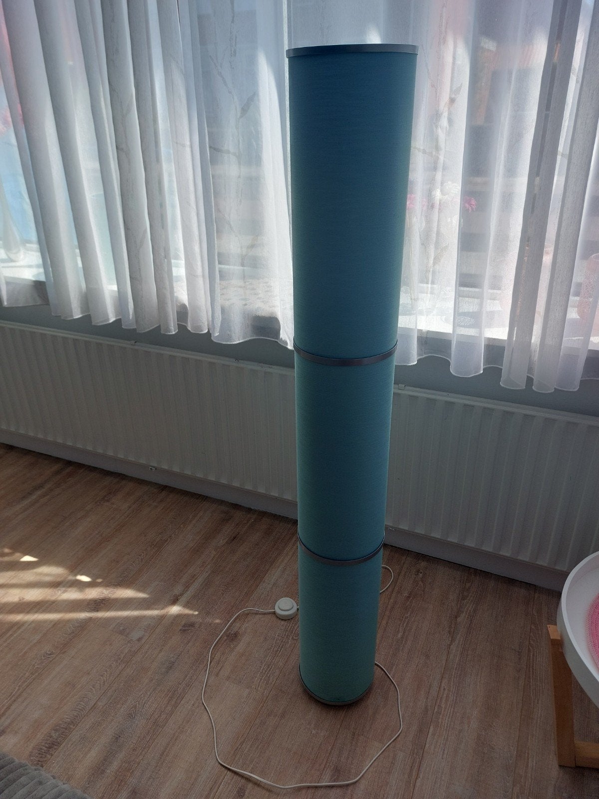 Stijlvolle vloerlamp - Turquoise textiel en metaal, Ophalen, Gebruikt, 100 tot 150 cm, E14 (klein)
