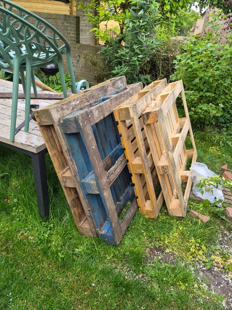 9 gebruikte pallets, diverse kleuren, Doe-het-zelf en Verbouw, Hout en Planken, Ophalen, Gebruikt, Pallet, Minder dan 200 cm