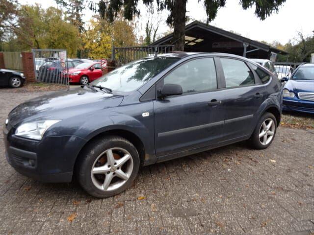 Ford Focus bj 2009 1.8 16v motorschade 5 deurs voor demontag, Gebruikt, -, -, Ophalen of Verzenden