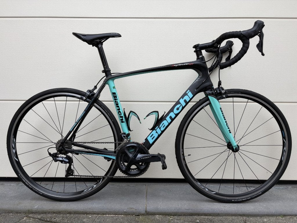 Bianchi Infinito cv, Shimano Ultegra, maat 55, 28 inch, Carbon, Zo goed als nieuw, Meer dan 20 versnellingen