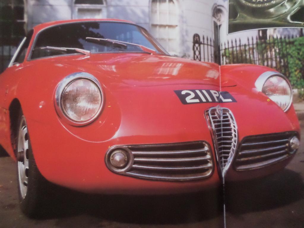 Vintage Alfa Romeo 1984 Boek, Ophalen of Verzenden, Zo goed als nieuw, Alfa Romeo