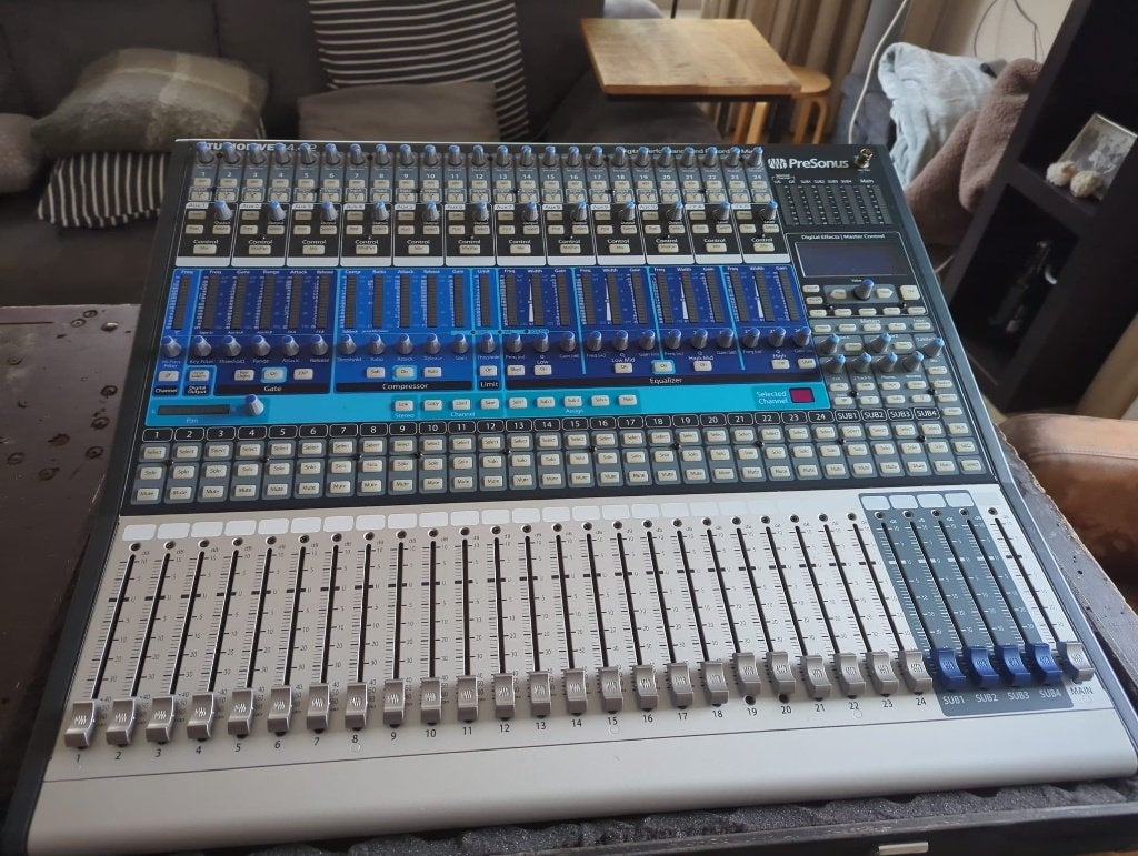 Presonus Mengtafel Studiolive 24.4.2 mixer, Ophalen of Verzenden, Gebruikt, 20 kanalen of meer, Microfooningang
