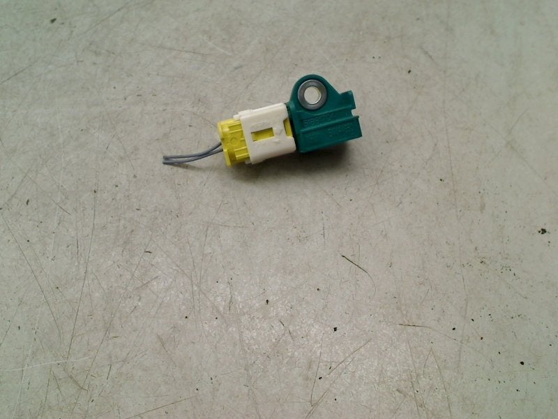 Airbag Sensor Fiat 500 (312) (2013-12/..) 51881704, FCA Germany GmbH, Gebruikt, IPC D1-09 Bahnhofsplatz, Rüsselsheim am Main 65423, , Duitsland