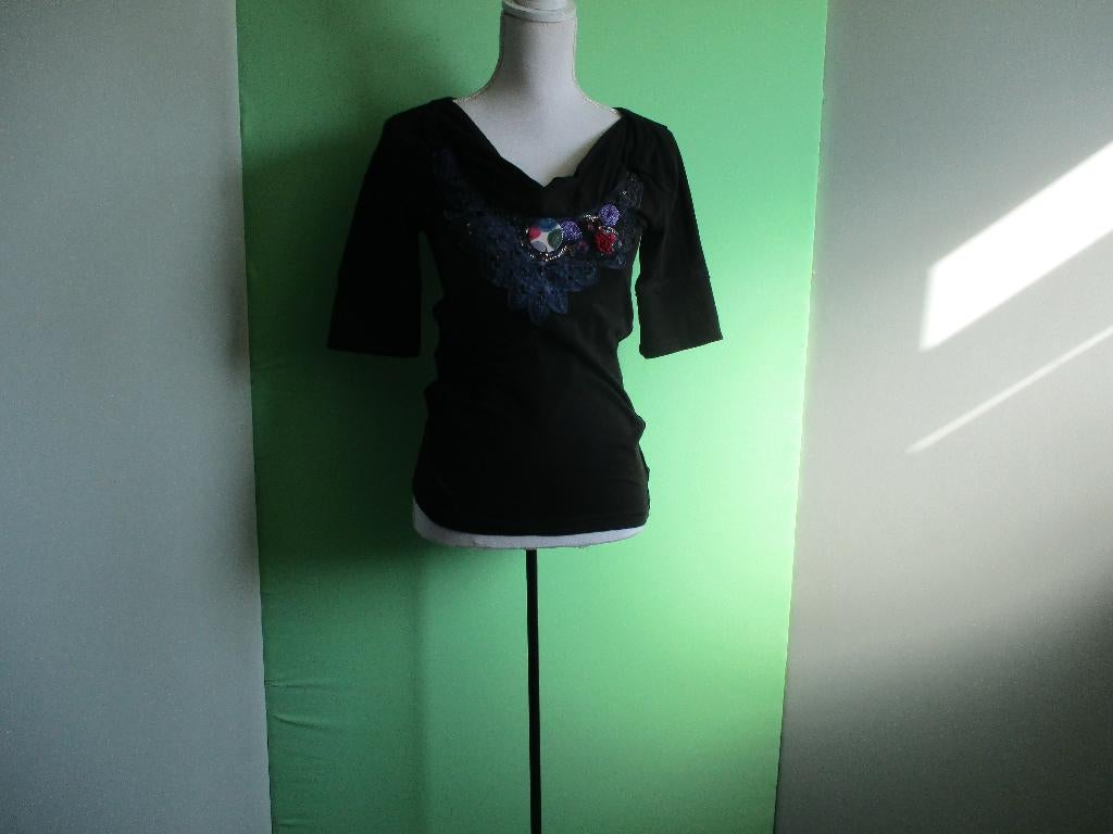 Didi top maat S (92% katoen, 8% elastane)., Kleding | Dames, Tops, Zo goed als nieuw, Maat 36 (S), Zwart, Korte mouw, Verzenden