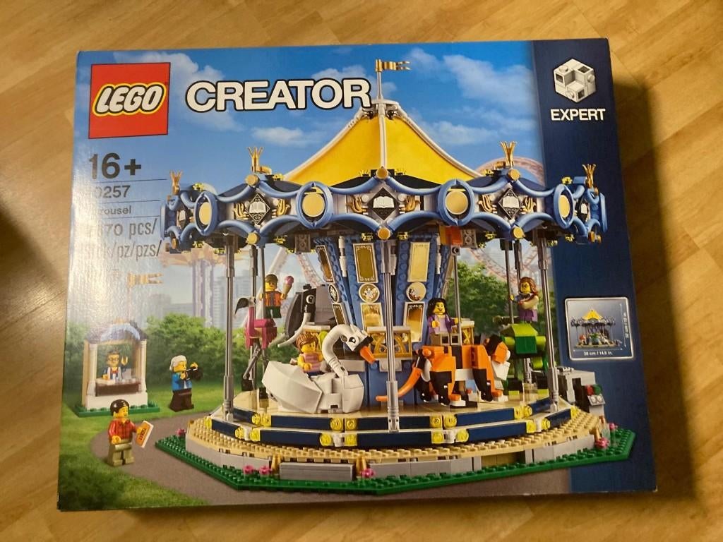 Lego Creator Expert Carousel 10257, Kinderen en Baby's, Speelgoed | Duplo en Lego, Lego, Nieuw, Ophalen of Verzenden, Ongeopend/sealed