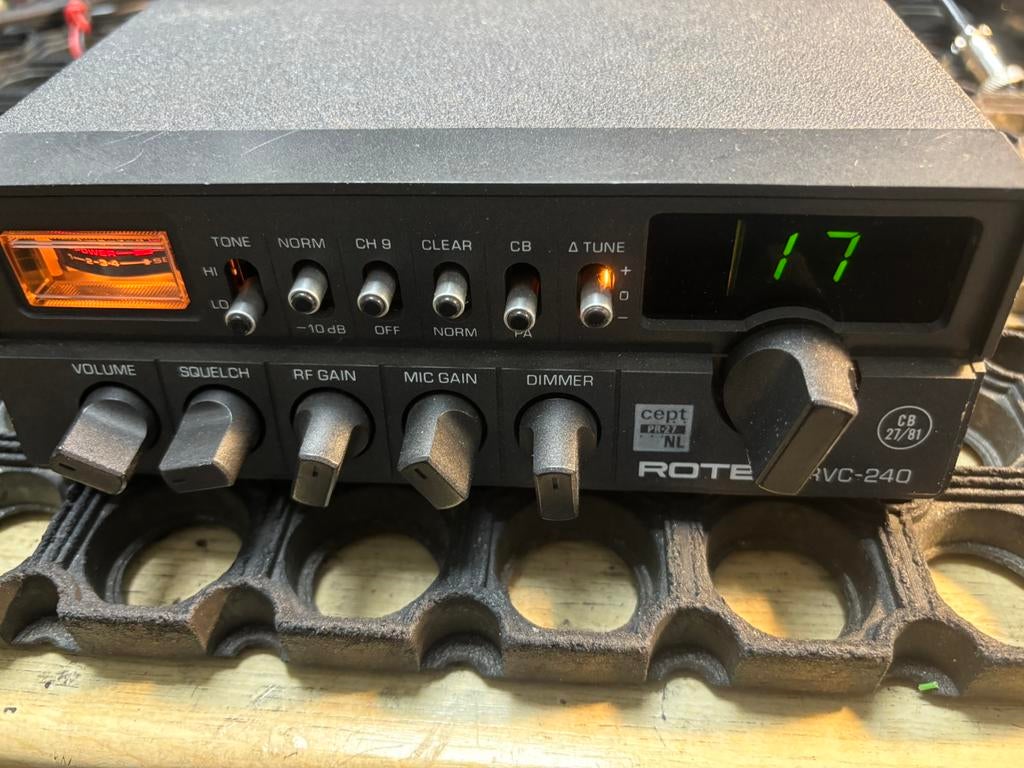 Rotel 120 kanalen 10 watt, Telecommunicatie, Ophalen of Verzenden, Gebruikt, Zender en Ontvanger