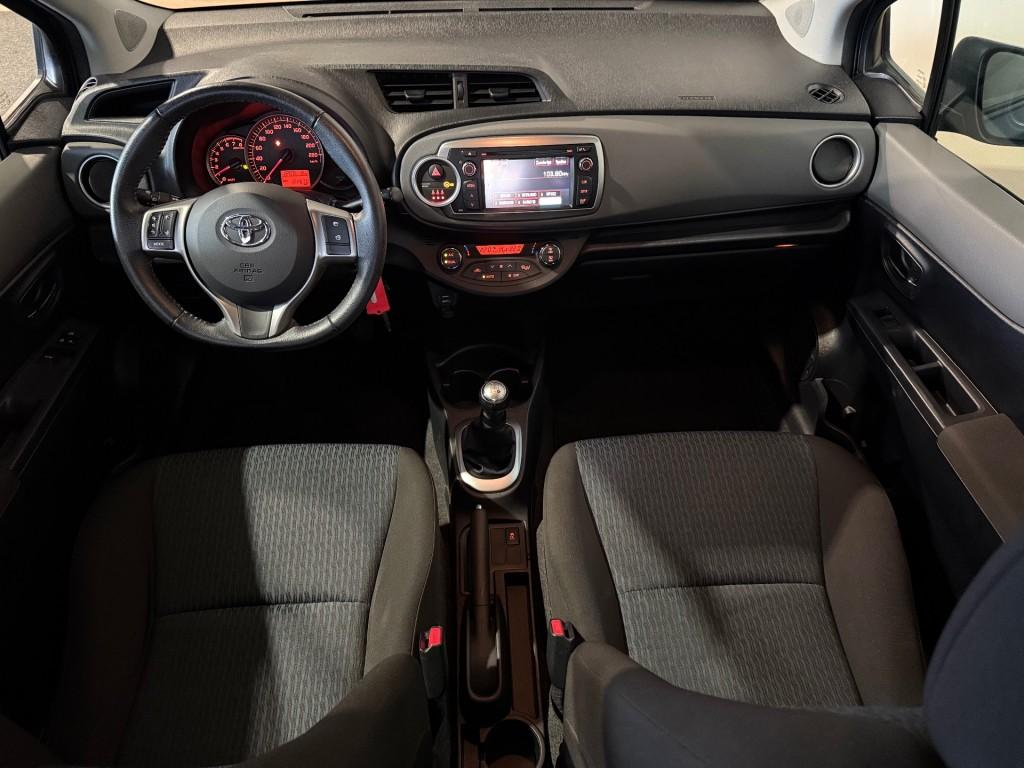 Toyota YARIS 1.0 VVT-I ASPIRATION l NAP l CAMERA l CLIMATE l, Euro 5, 527 kg, 750 kg, Met garantie (alle)