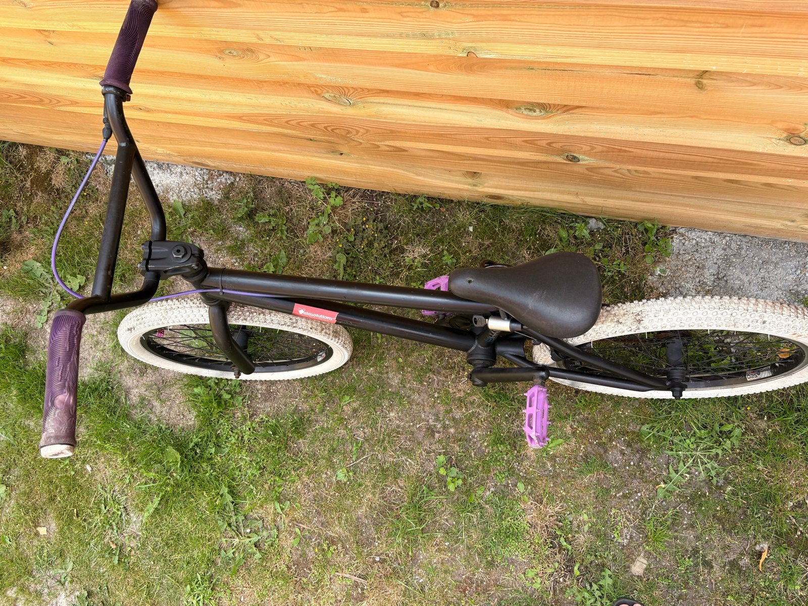 Stoere Haro BMX 20 inch - Zwart met witte banden, Ophalen, Gebruikt, Staal, Velgrem