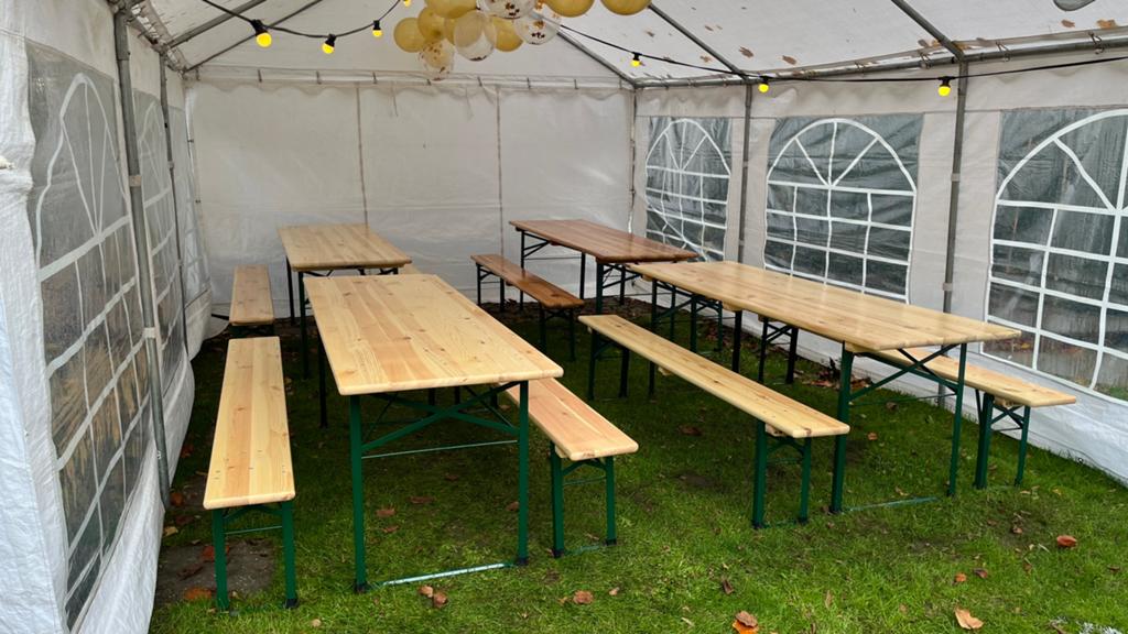 Te huur: 4 biertafel sets 220x70 | bezorgen mogelijk, Ophalen, Zo goed als nieuw, Overige