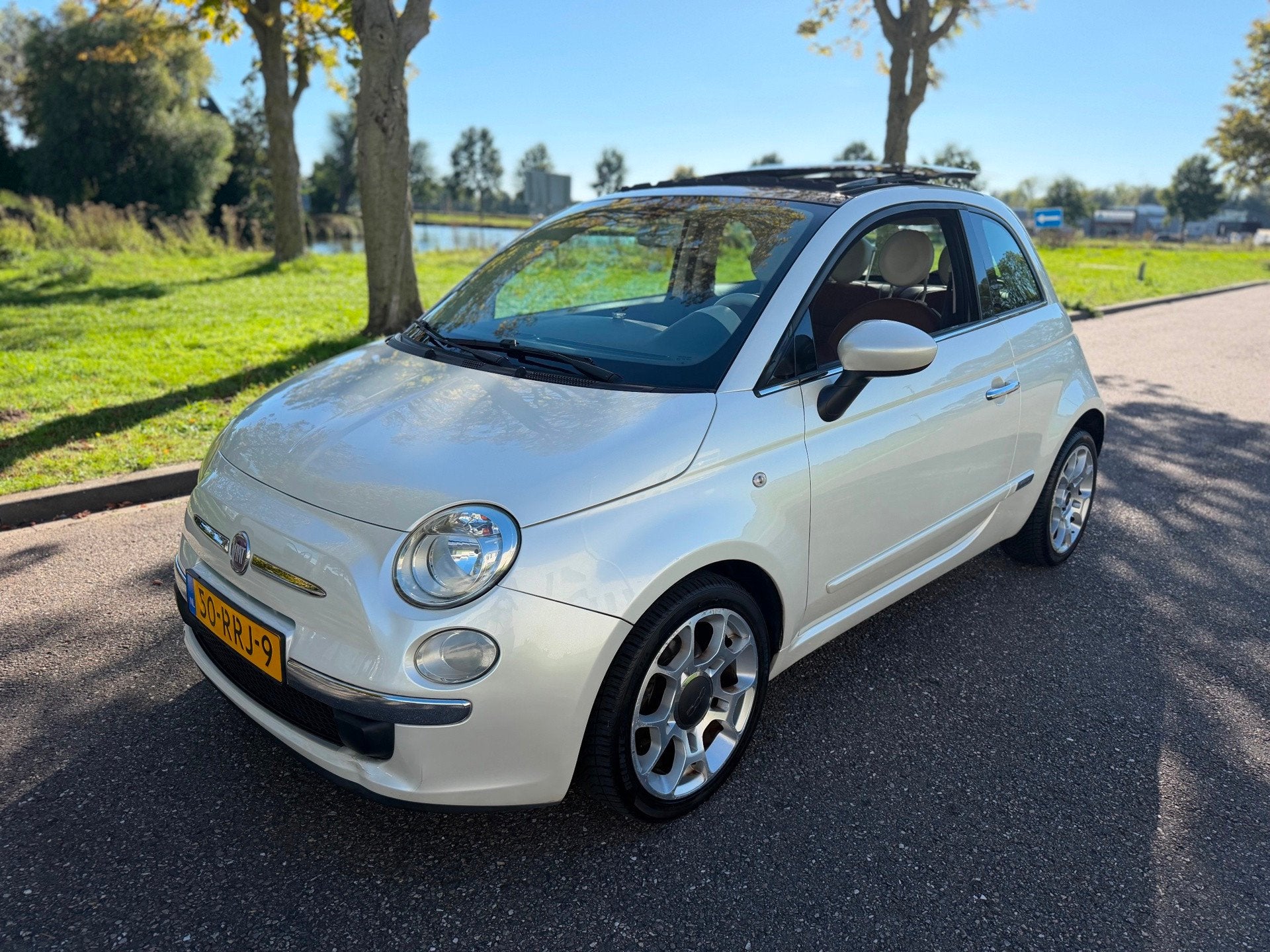 Fiat 500 0.9 TwinAir Lounge|leder|panoramadak|nap, Auto's, Voorwielaandrijving, Euro 5, 86 pk, Gebruikt