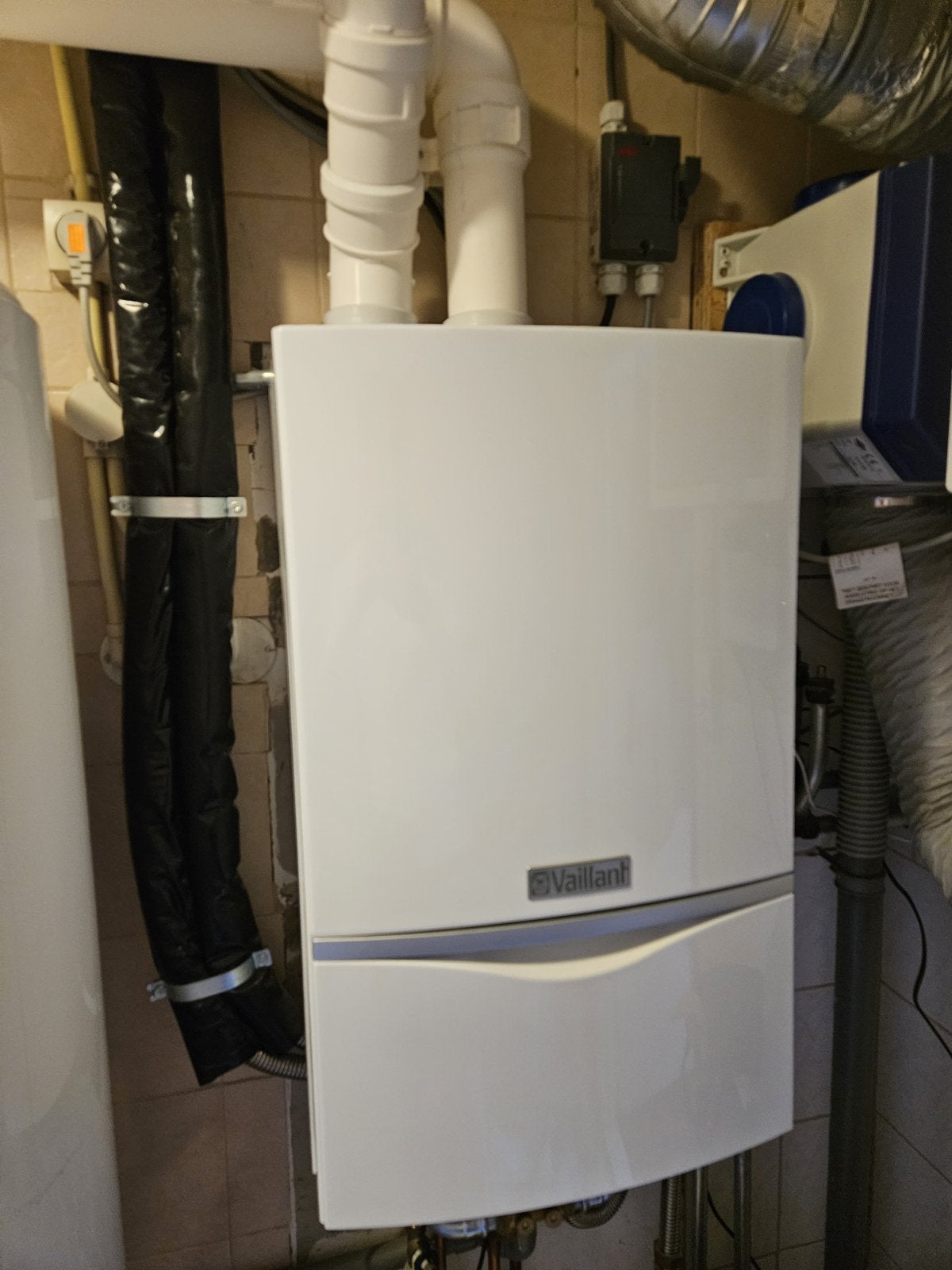 Vaillant ecoTEC plus VHR NL 30-34/5-5 CW5 CV-ketel, Ophalen, Gebruikt, Hoog rendement (Hr), Cv-ketel of Combi-ketel