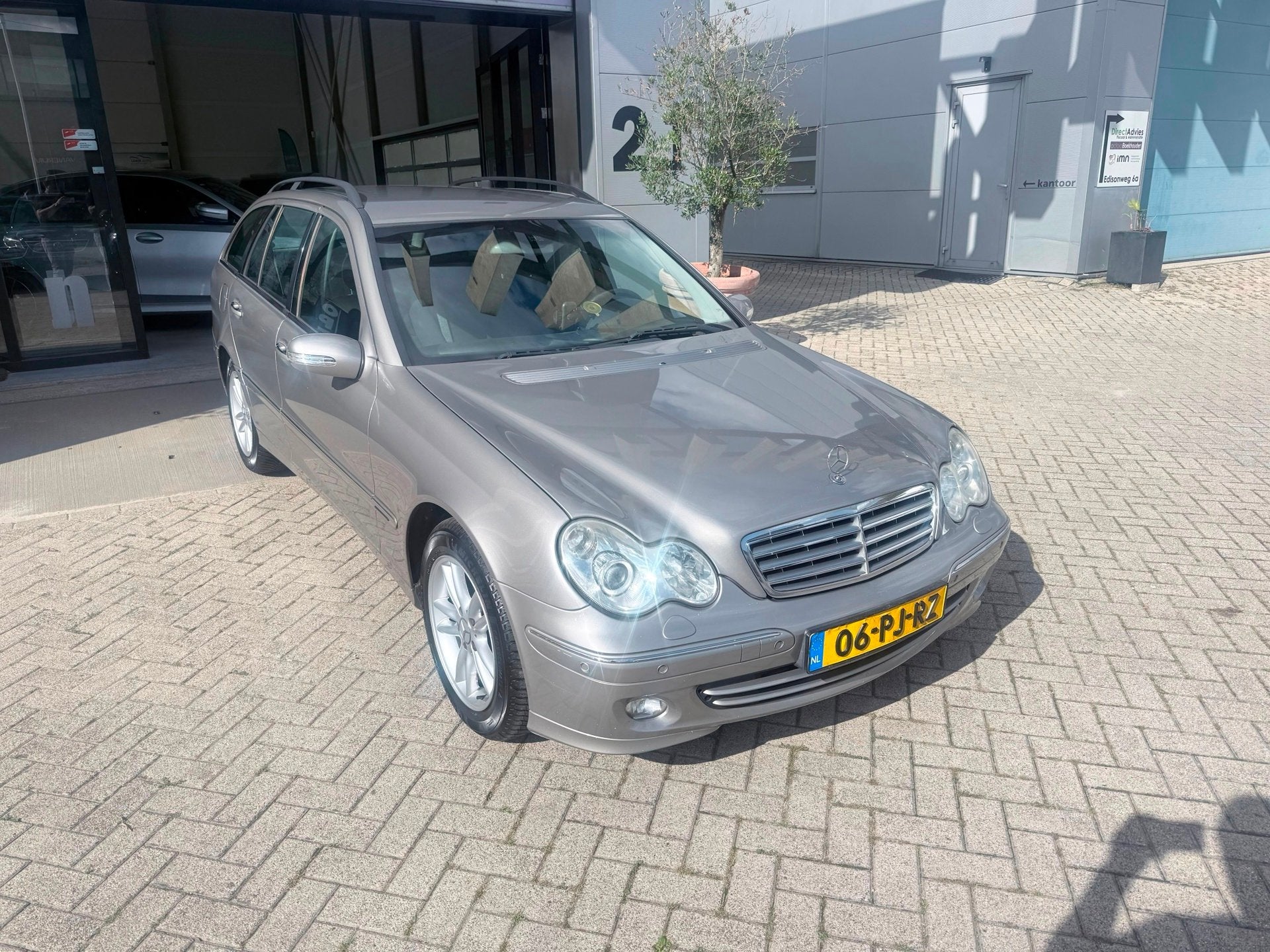 Mercedes-Benz C-klasse Combi 180 K. Elegance MOOIE AUTO! NAP, Gebruikt, 1435 kg, 1796 cc, Origineel Nederlands