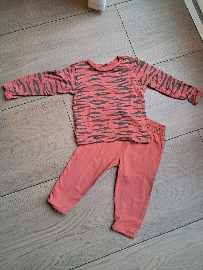 K296 Rode pyjama Zeeman maat 86, Gebruikt, Meisje, Ophalen of Verzenden, Nacht- of Onderkleding