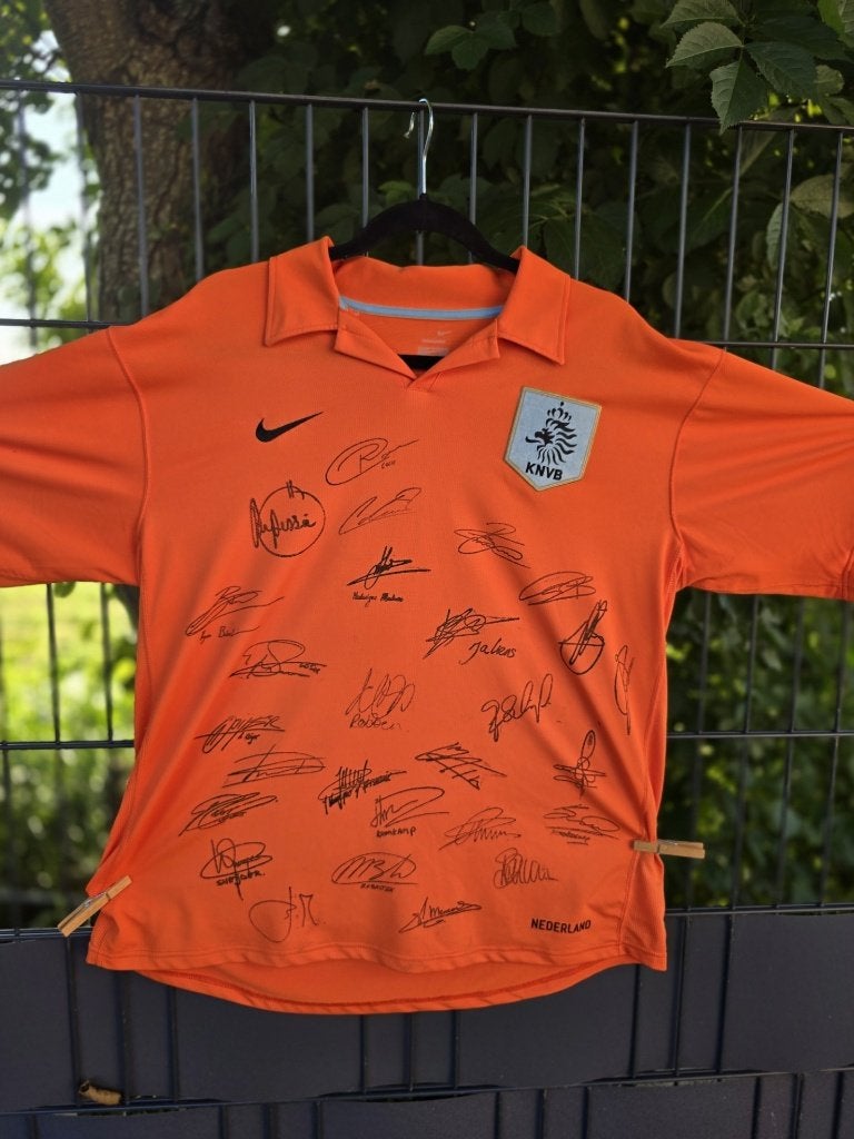 WK shirt 2008 + handtekeningen, Ophalen, Zo goed als nieuw, Buitenlandse clubs, Shirt