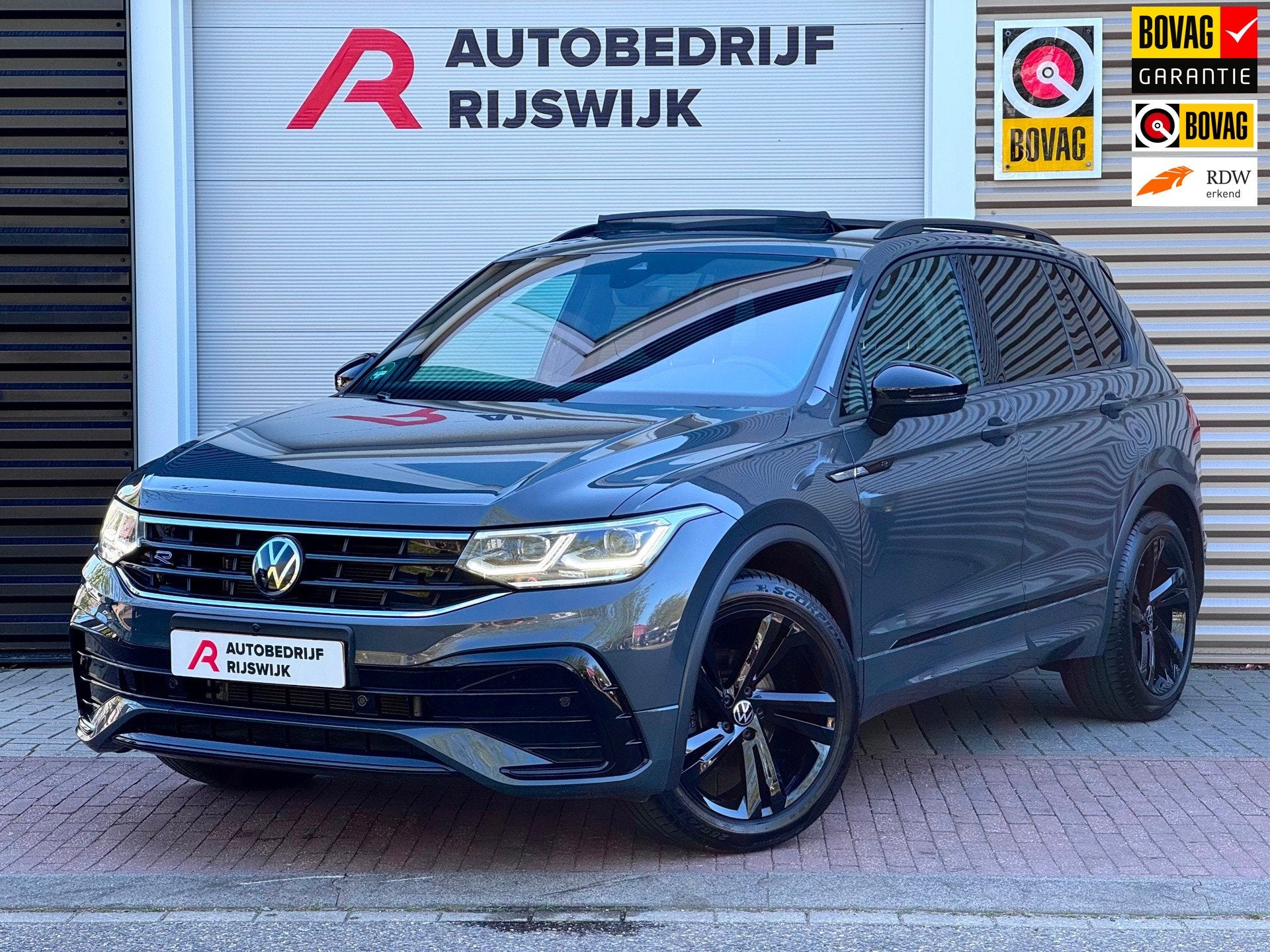 Volkswagen TIGUAN 1.5 TSI R-Line Pano/Sfeer/Keyless/Blindspo, Euro 6, 4 cilinders, Bedrijf, Automatische klimaatregeling