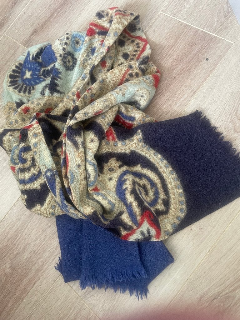 Oilily - grote wollen sjaal - zgan, Oilily, Verzenden, Maat 46/48 (XL) of groter, Zo goed als nieuw