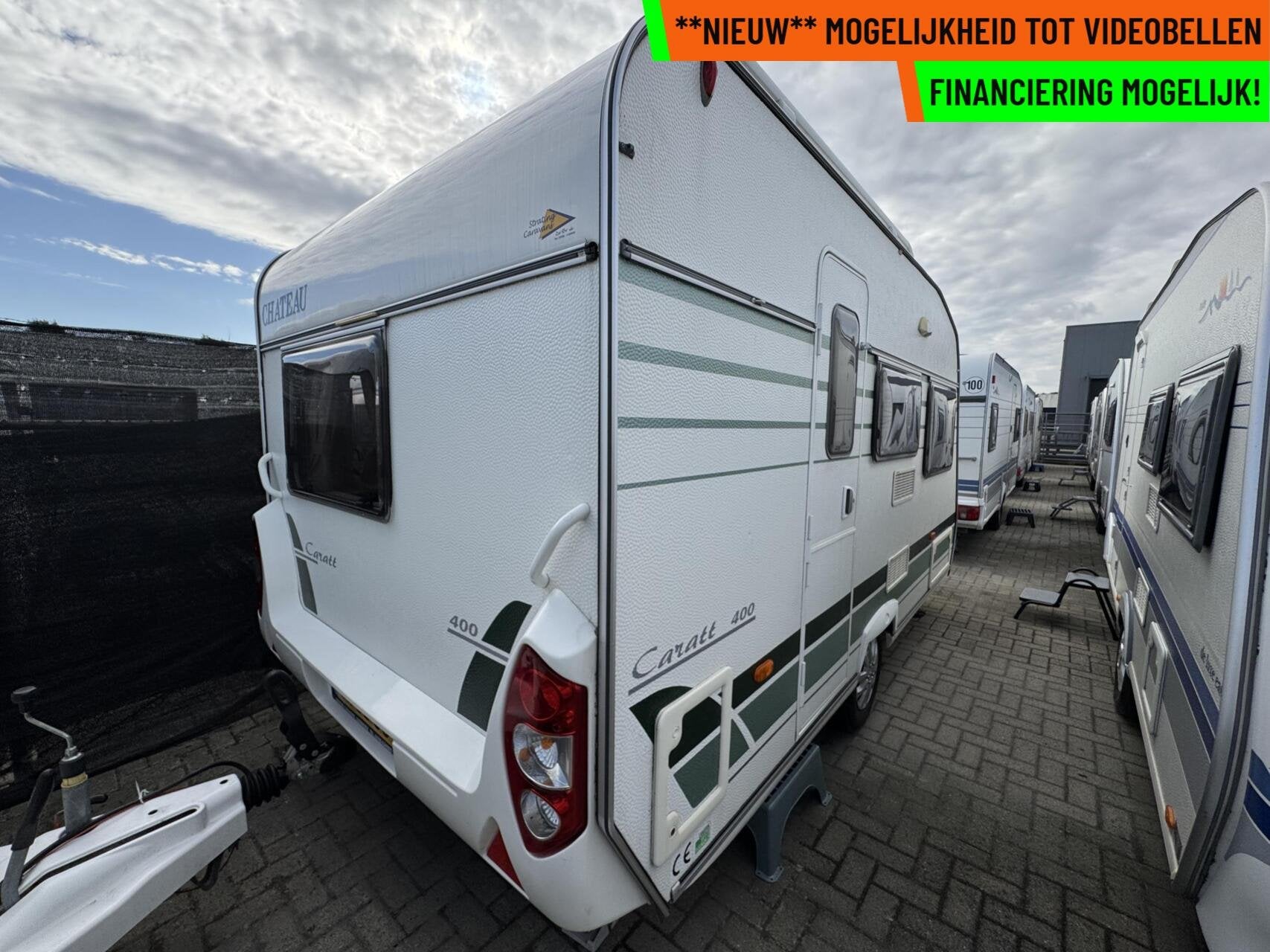 Chateau CARATT 400, DWARSBED,VOORTENT,KOELKAST, Caravans en Kamperen, Chateau, Hordeur, Bedrijf, 750 - 1000 kg