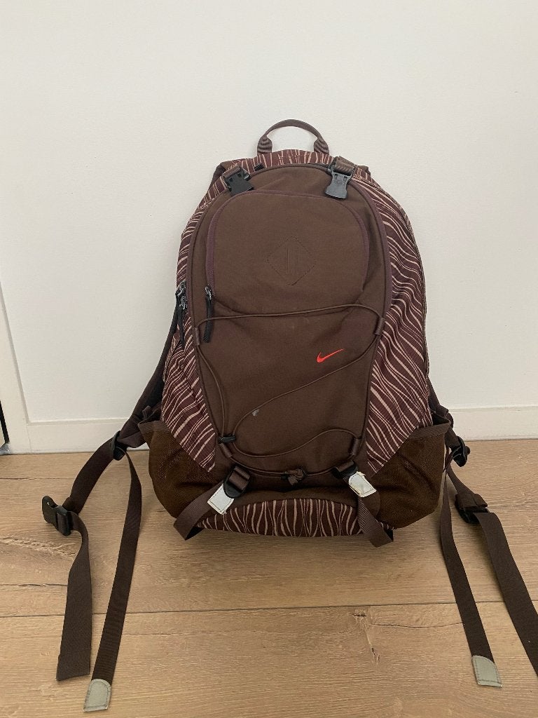 Nike rugzak, Gebruikt, 25 tot 40 cm, Ophalen of Verzenden, Overige merken