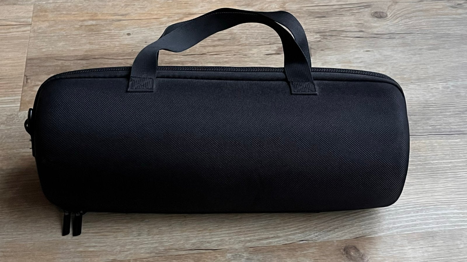 Zwarte beschermhoes voor JBL Flip 5/6 Bluetooth speaker, Ophalen of Verzenden, Zo goed als nieuw