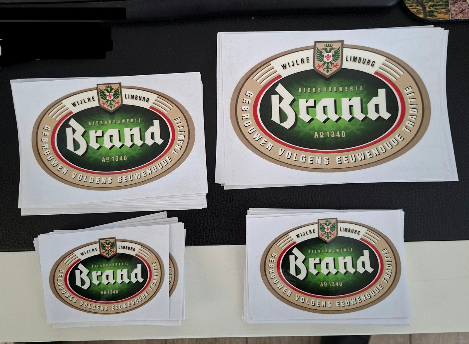 Brand bier logo stickers, Verzamelen, Ophalen of Verzenden, Zo goed als nieuw, Reclamebord, Plaat of Schild, Brand