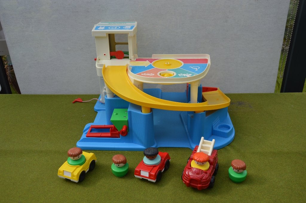 Vintage Fisher Price Little People Garage 1990 platte poppet, Kinderen en Baby's, Speelgoed | Fisher-Price, Ophalen of Verzenden