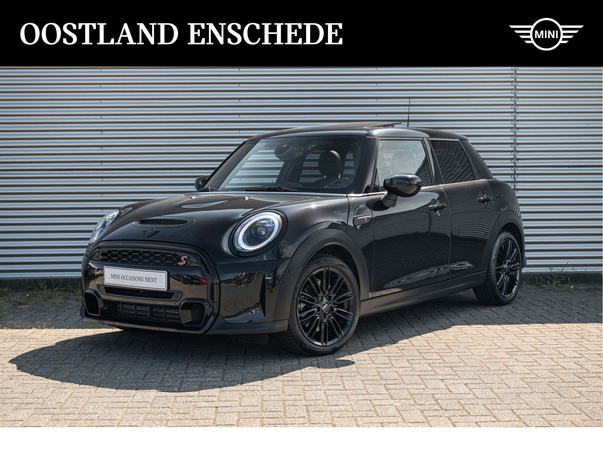MINI Hatchback Cooper S Classic Automaat / Panoramadak / Spo, Auto's, Gebruikt, 4 cilinders, Met garantie (alle), 179 pk