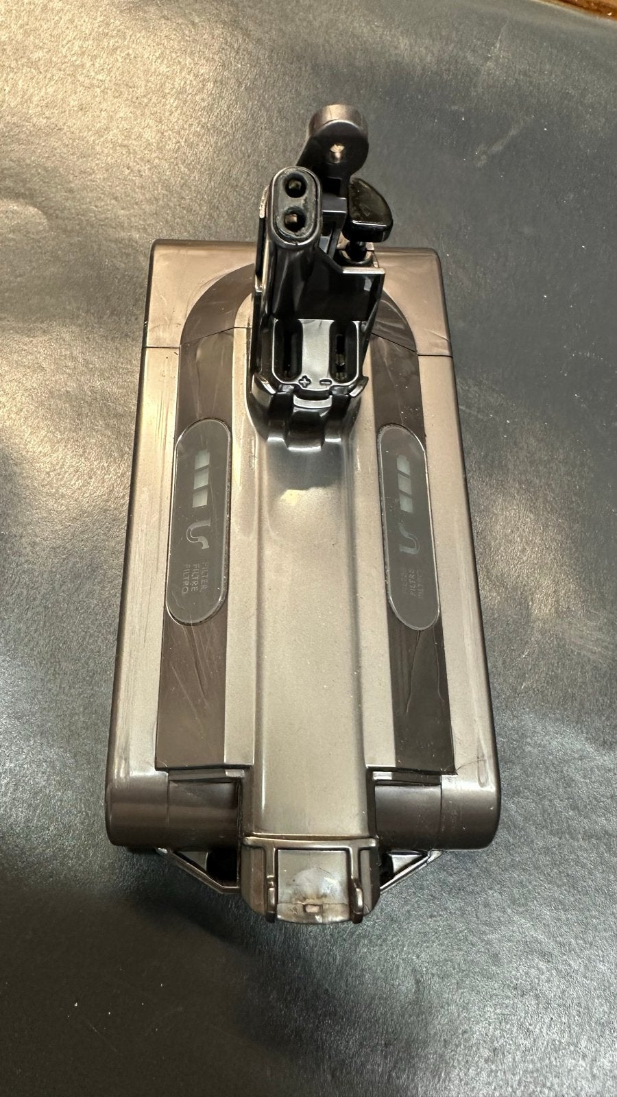 Dyson V10 Accu en Oplaadstation - Zo goed als nieuw, Ophalen of Verzenden, Gebruikt