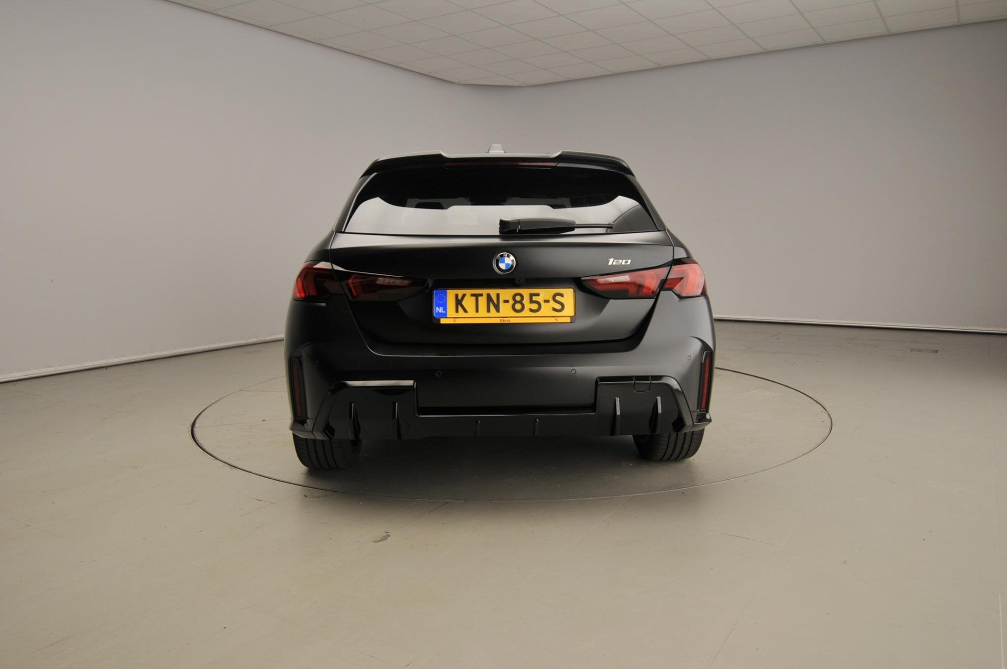 BMW 1 Serie 120 M Sportpakket Pro / Premium Pack / Panoramad, 156 pk, Met garantie (alle), Zwart, Origineel Nederlands