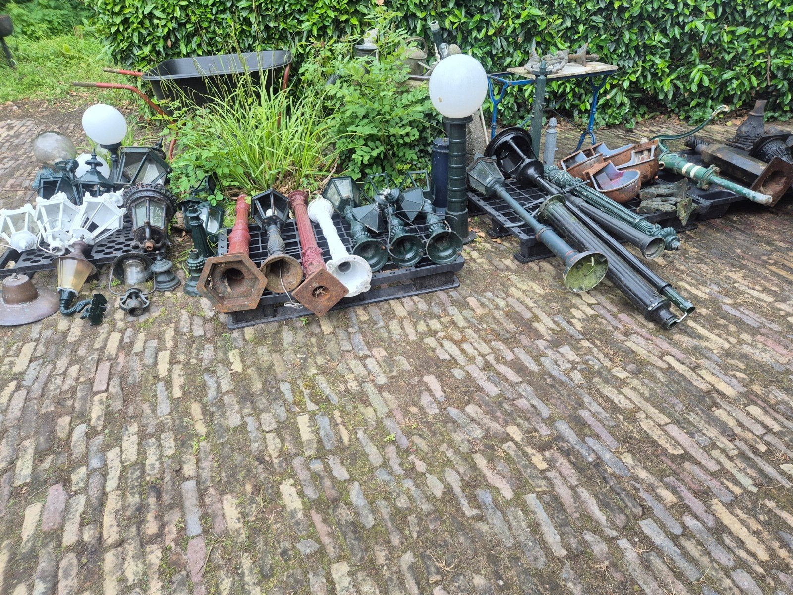 GIETIJZER ARMATUREN EN LANTAARNPALEN NOSTALGISCH OUD   , Ophalen, Staande lamp, Netvoeding, 50 tot 250 watt