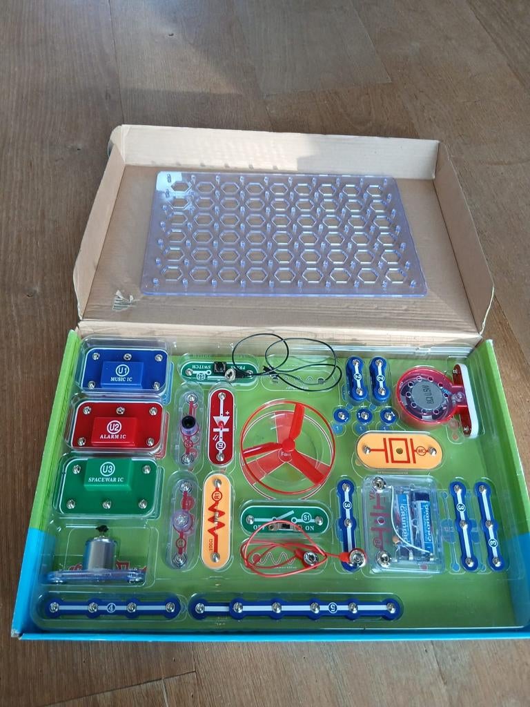 Spectro educatief speelgoed, Ophalen