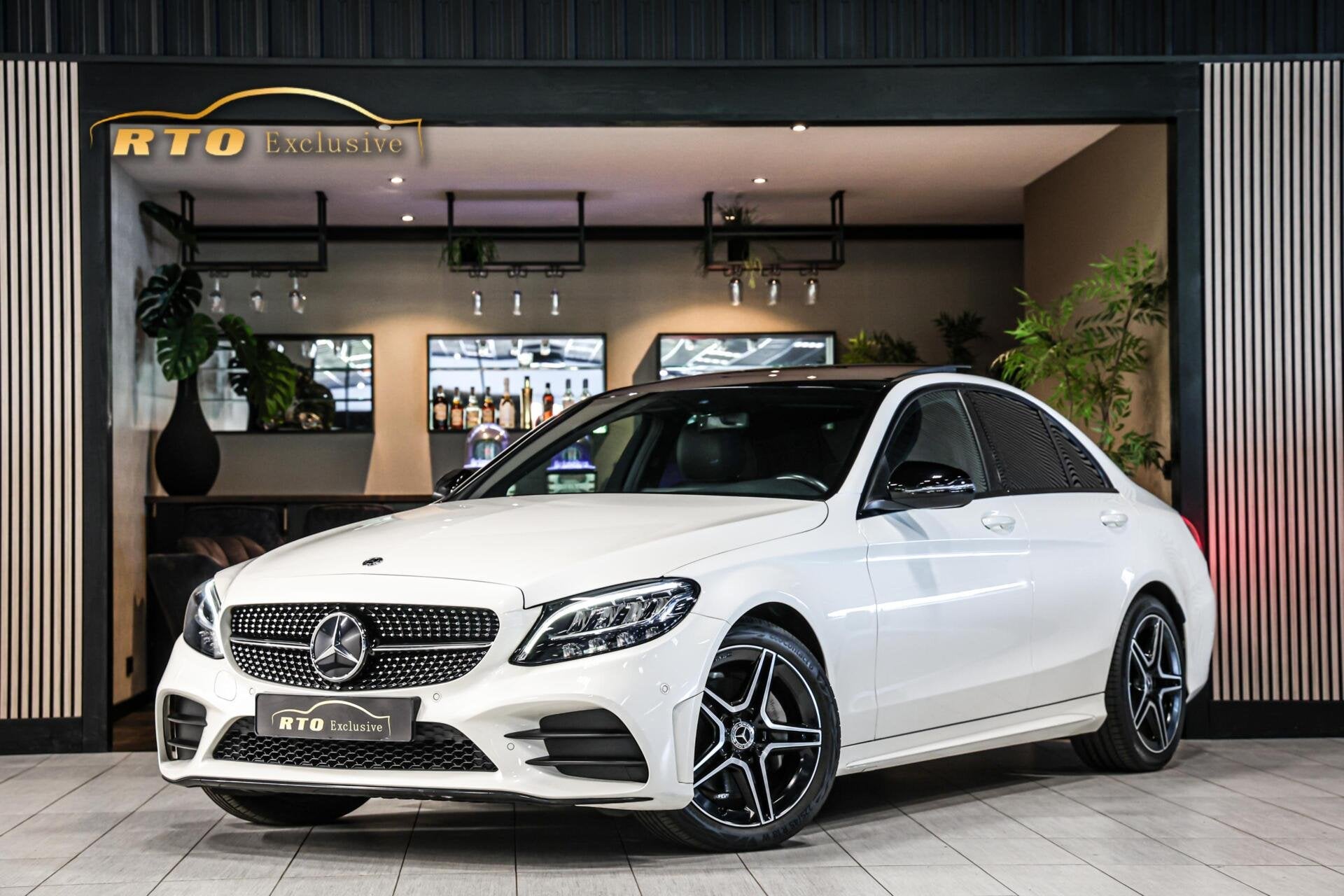 Mercedes C-klasse 180 Business Solution AMG|Pano|Camera|Nigh, Auto's, Mercedes-Benz, Automaat, Met garantie (alle), Automatische klimaatregeling