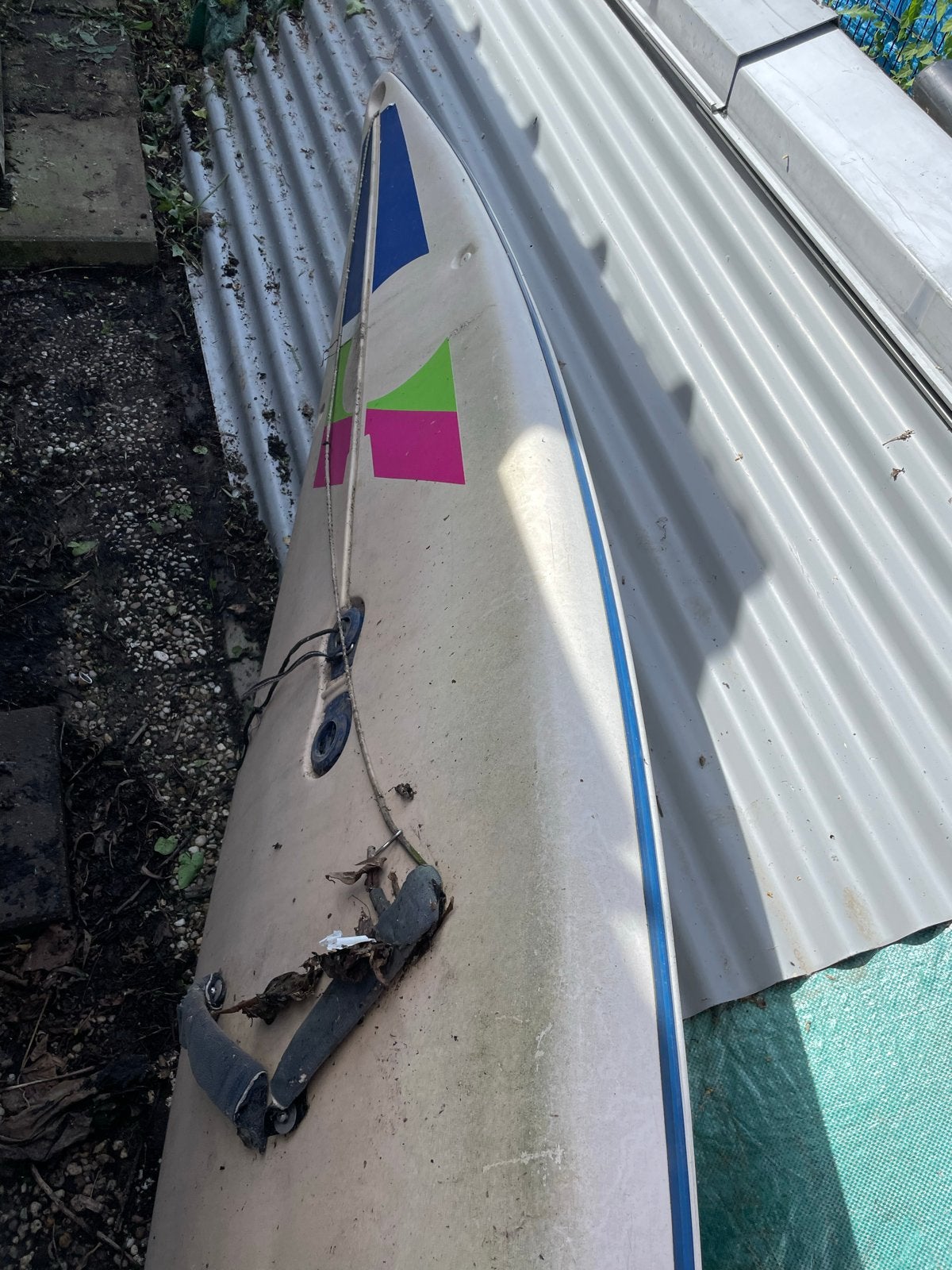 Maui Windsurfplank met vinnen - Gebruikt, Watersport en Boten, Windsurfen, Overige merken, 250 tot 300 cm, Gebruikt, Ophalen of Verzenden
