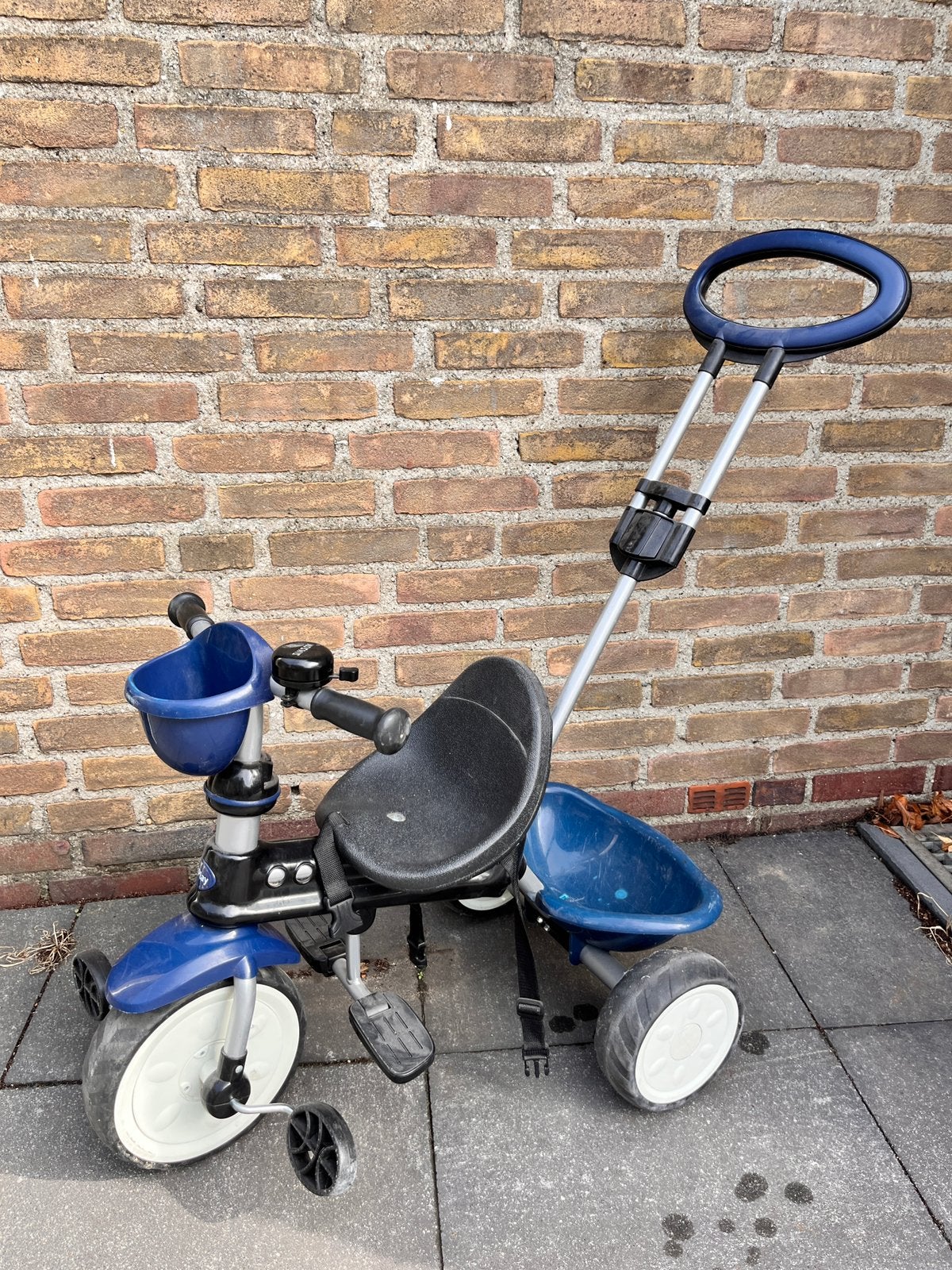 Driewieler met duwstang