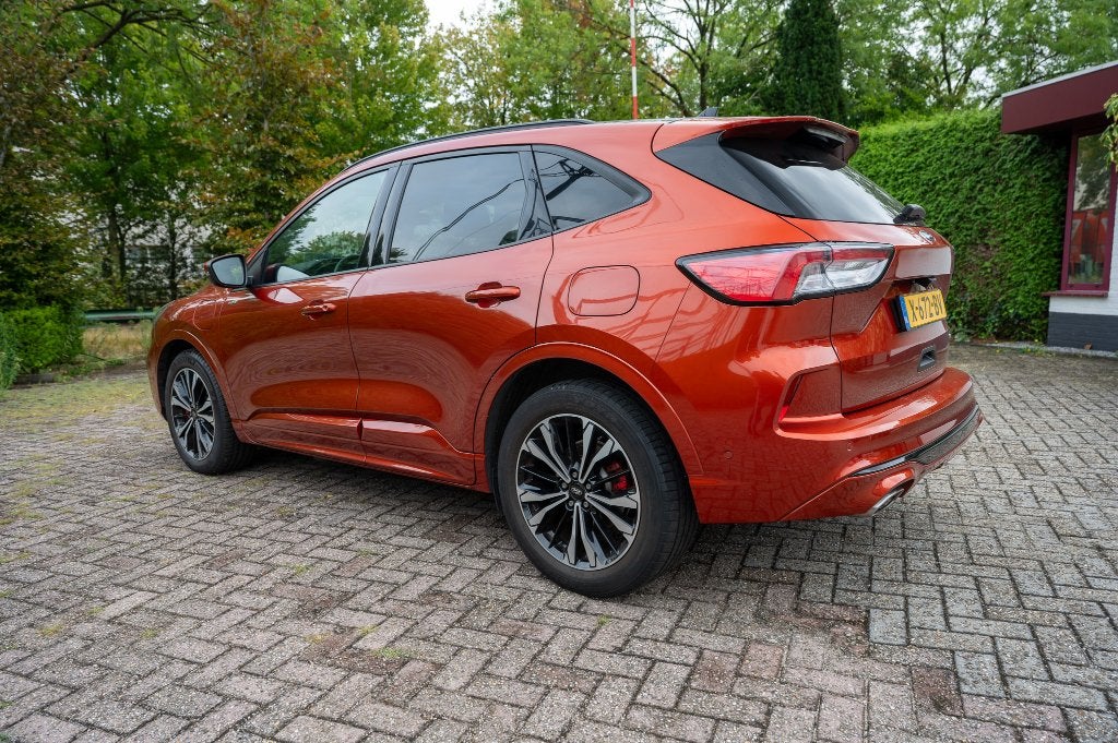 Ford Kuga 2.5 Phev E-cvt 225pk 2021, Auto's, 4 cilinders, Plug-in hybride, 1200 kg, 71 km/l