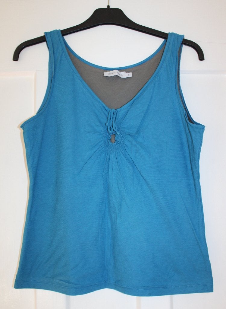 Top van Turnover maat M, Maat 38/40 (M), Blauw, Zonder mouw, Gedragen