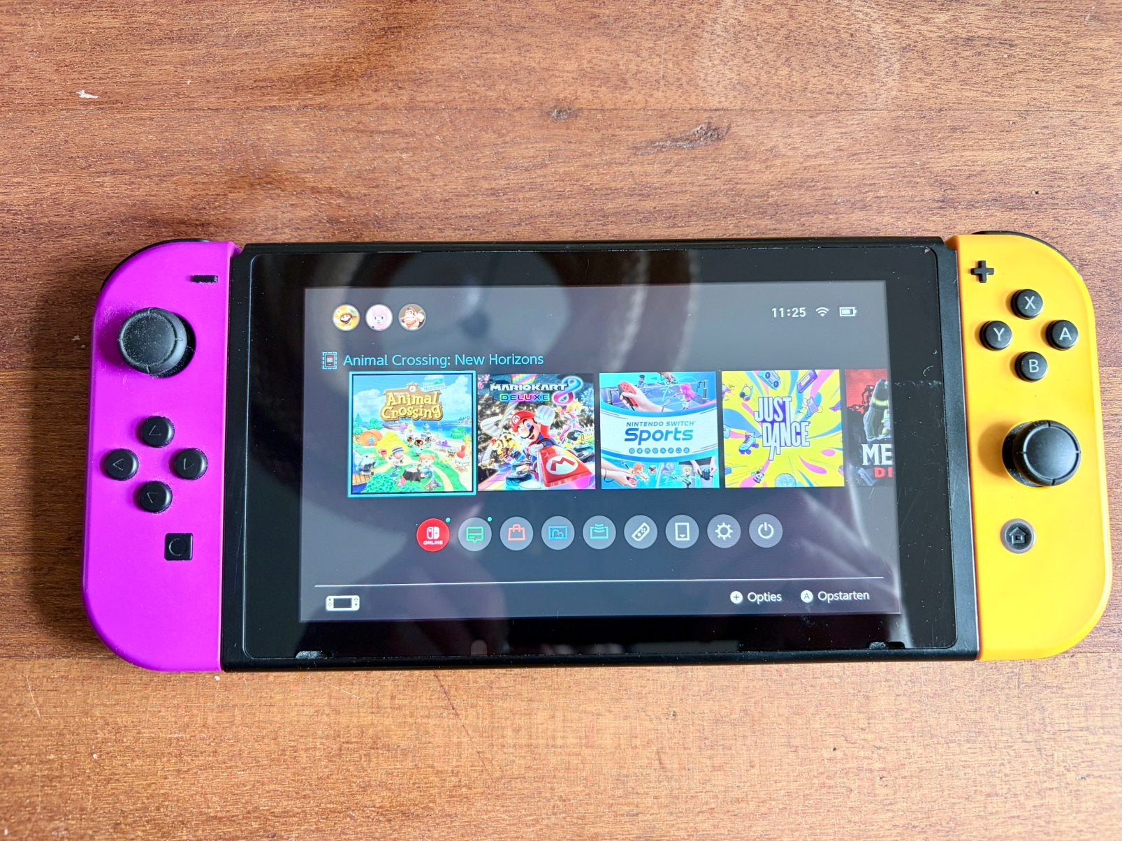 Nintendo Switch + Switch Sports game, Met games, Met 2 controllers, Ophalen of Verzenden, Zo goed als nieuw