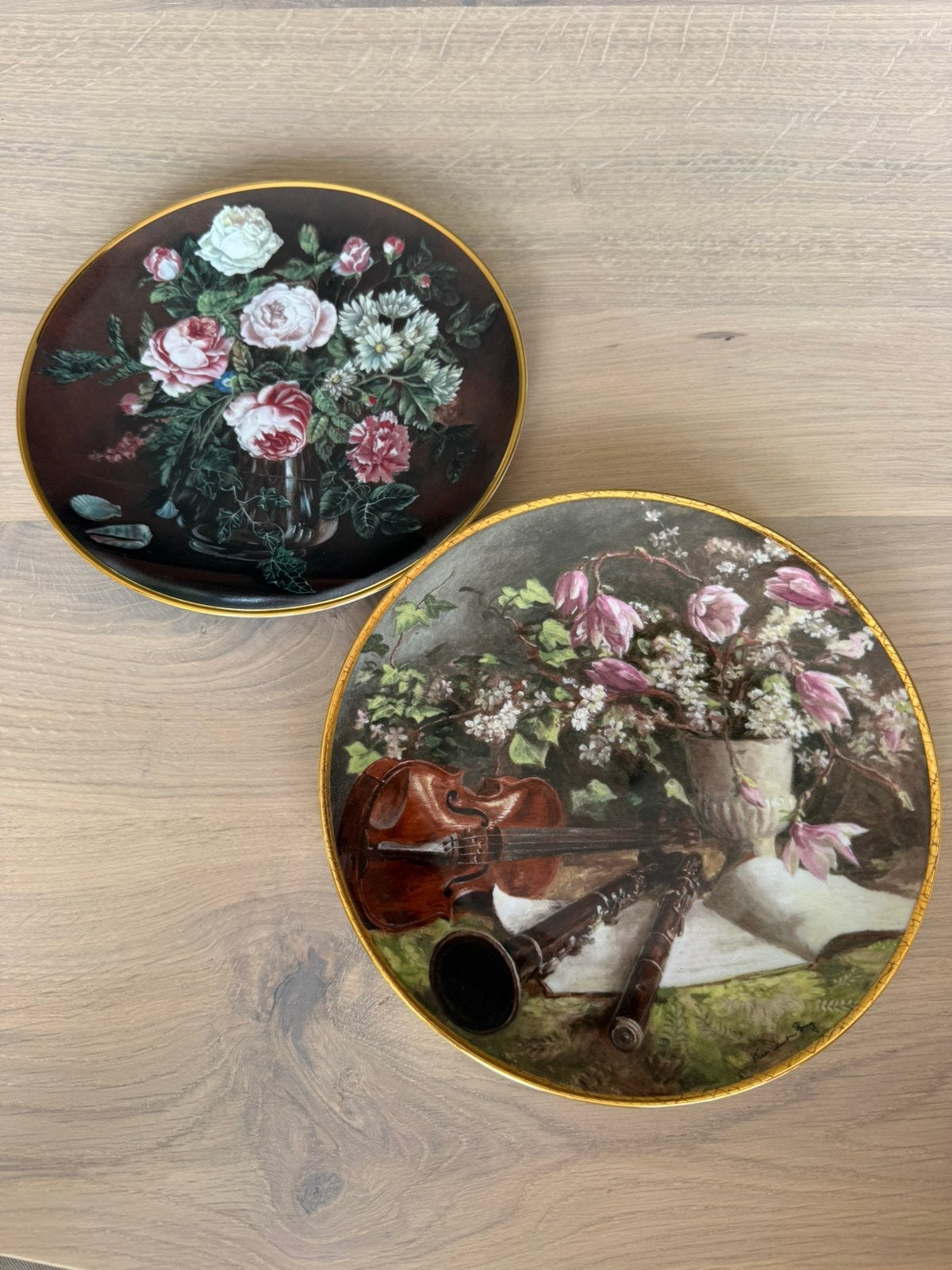Twee ronde bordjes om op te hangen- Royal Mosa, Antiek en Kunst, Ophalen of Verzenden