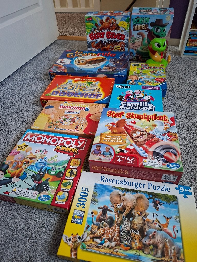 Diverse spelletjes en puzzels voor jong en oud, Een of twee spelers, Ophalen, Gebruikt, Hasbro, Ravensburger, Jumbo, Squala